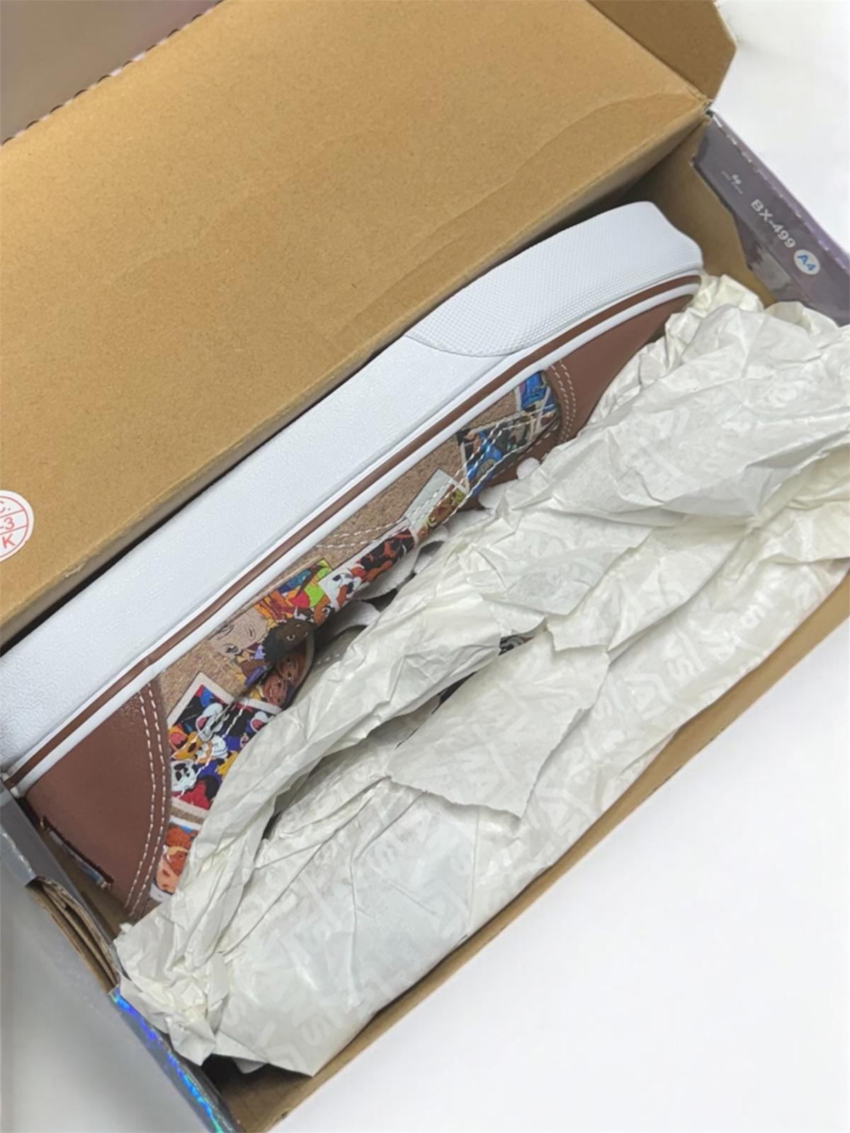 Vans Disney x Old Skool Scrapbook Size 5 Mens / 6.5 Womens
